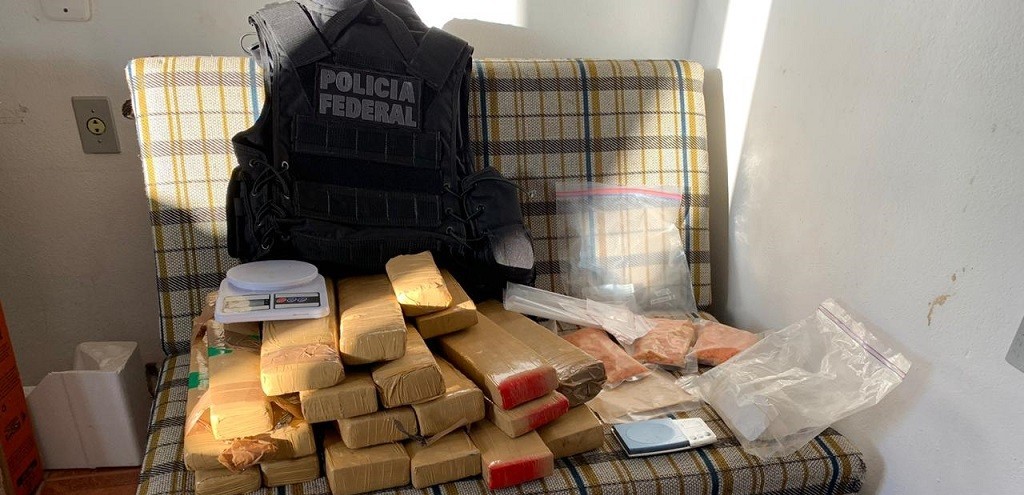 PF DESENCADEIA OPERAO SINTTICA E CUMPRE 19 MANDADOS EM RIO GRANDE