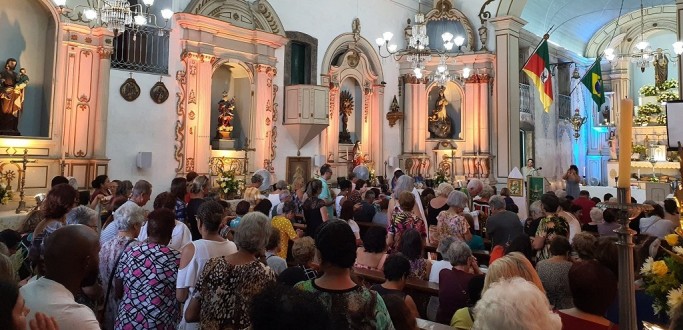 DIOCESE SUSPENDE MISSAS E CELEBRA��ES DA SEMANA SANTA EM RAZ�O DO CORONAV�RUS