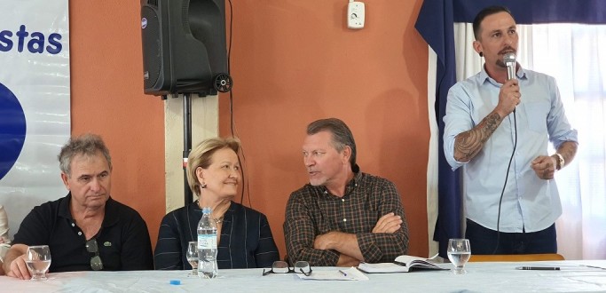 DEPUTADO FEDERAL AFONSO HAMM CUMPRE AGENDA EM RIO GRANDE