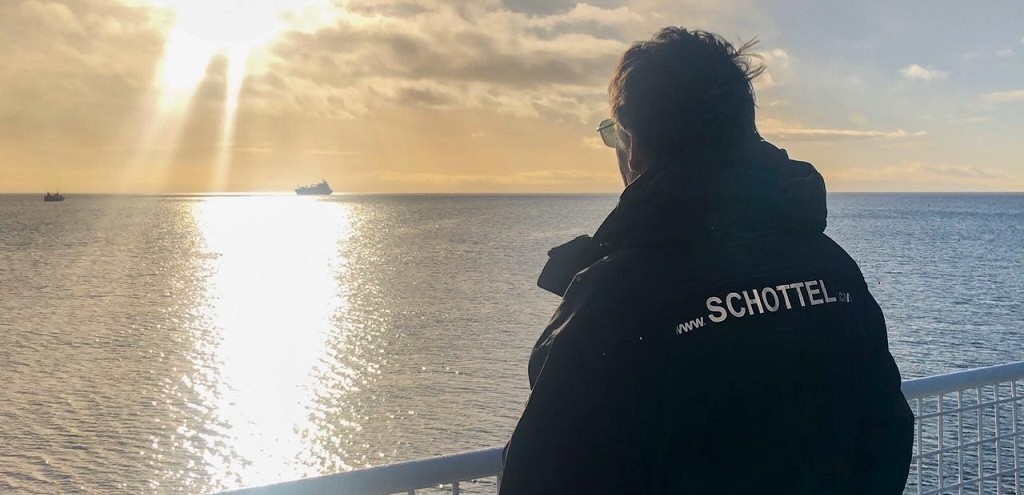 BRAVO ZULU: NO EXTREMO DO MUNDO