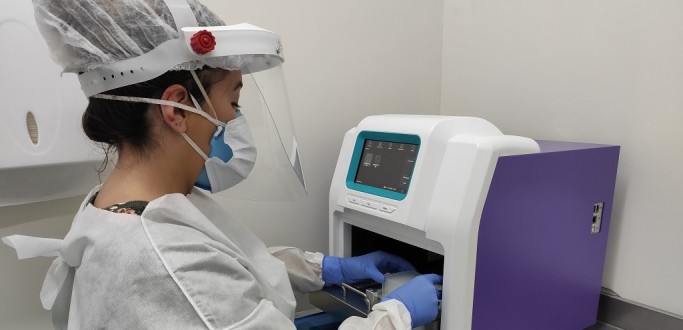 LABORAT�RIO DE INFECTOLOGIA DO HU-FURG COMPLETA UM ANO DE FUNCIONAMENTO