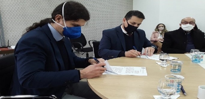 FURG E CORSAN ASSINAM PROTOCOLO DE INTEN��ES