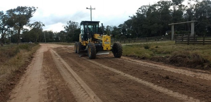 SMZC SEGUE COM TRABALHOS DE MANUTEN��O PARA ESCOAMENTO PLUVIAL EM RIO GRANDE