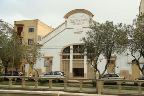 PROGRAMAO TEATRO MUNICIPAL (17/10 a 23/10)