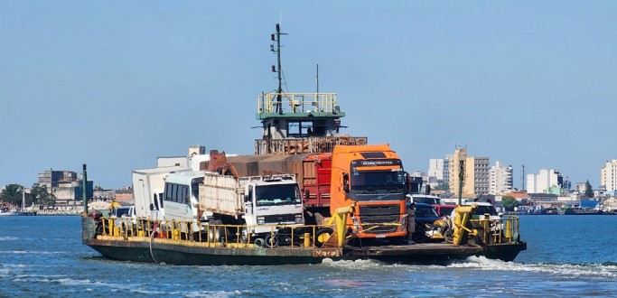 TRAVESSIA DE VECULOS ENTRE RG E SJN CONTA COM DOIS NOVOS HORRIOS