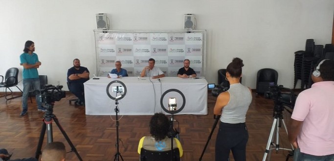 PREFEITURA REALIZA COLETIVA DE IMPRENSA PARA ATUALIZAR OS DADOS SOBRE O CORONAV�RUS
