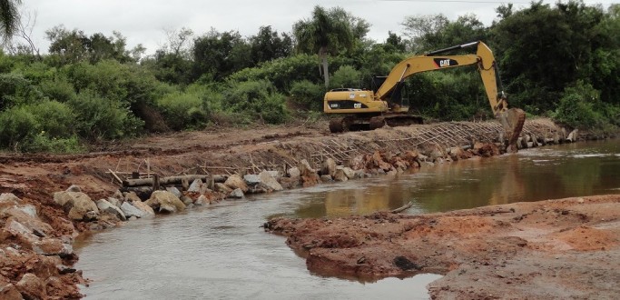 T�CNICAS DE BIOENGENHARIA DE SOLOS S�O APLICADAS NAS OBRAS DE DUPLICA��O DA BR-116