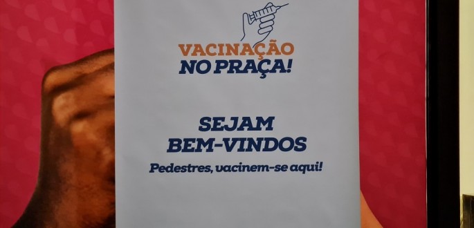 VACINA��O PARA O GRUPO DE 24 ANOS SEGUIR� NO PRA�A SHOPPING