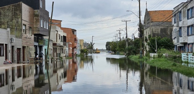 RG COME�A A SENTIR OS EFEITOS DO AUMENTO DO N�VEL DA LAGUNA DOS PATOS E PREFEITURA ATUALIZA SITUA��O DO MUNIC�PIO