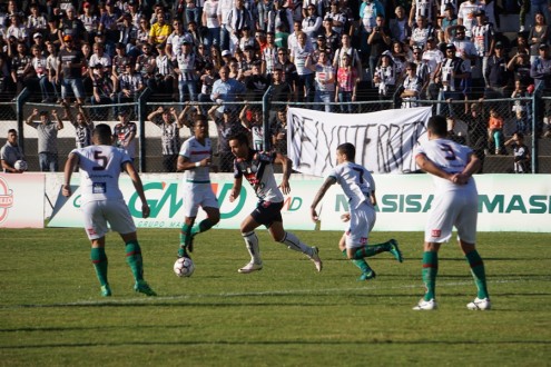 SO PAULO PERDE PARA O OPERRIO E CAI PARA A LTIMA POSIO DO GRUPO