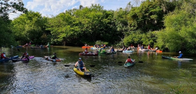 EXPEDI��O DE CAIAQUES COLORE O ARROIO S�O LOUREN�O NESTE DOMINGO 