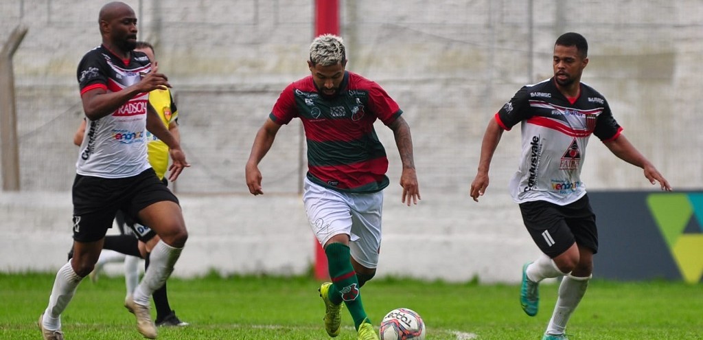 SO PAULO PERDE EM CASA PARA O GUARANI DE VENNCIO E EMBOLA PARTE DE BAIXO DA TABELA