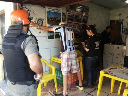 OPERAO REPBLICA  DESENCADEADA NO BAIRRO GETLIO VARGAS