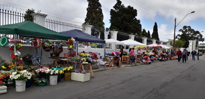 AMBULANTES INTERESSADOS EM TRABALHAR NO DIA DE FINADOS J PODEM FAZER INSCRIES JUNTO  PREFEITURA