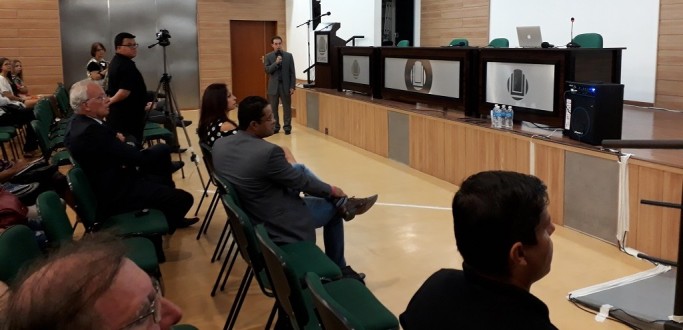 HU-FURG REALIZA CAMPANHA NACIONAL DA VOZ