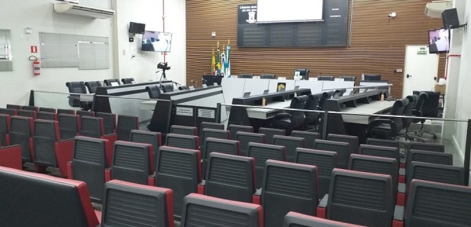 C�MARA MUNICIPAL APROVA REFORMA ADMINISTRATIVA DO EXECUTIVO