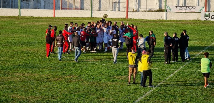 SO PAULO VENCE O SEGUNDO CLSSICO CONTRA O RIO GRANDE E CONQUISTA A COPA CIDADE DO RIO GRANDE