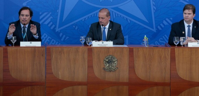 GOVERNO COMEA A PAGAR AUXLIO EMERGENCIAL DE R$ 600 NA QUINTA-FEIRA