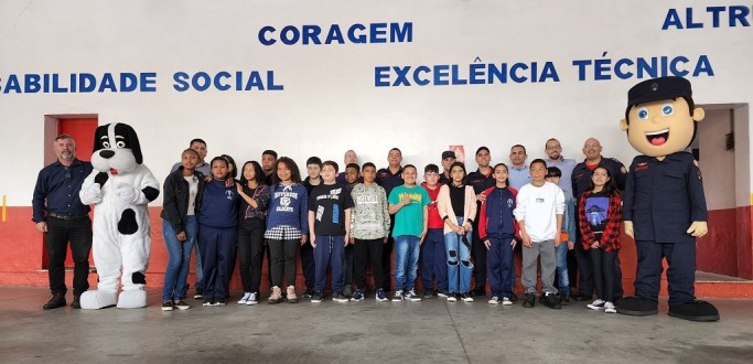 CERIM�NIA DE ABERTURA DO PROJETO BOMBEIRO MIRIM � REALIZADA EM RIO GRANDE