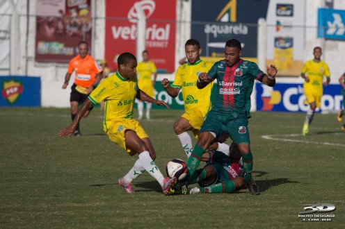 LATERAL HENRIQUE RECEBE PROPOSTA E DEIXA A LINHA DO PARQUE