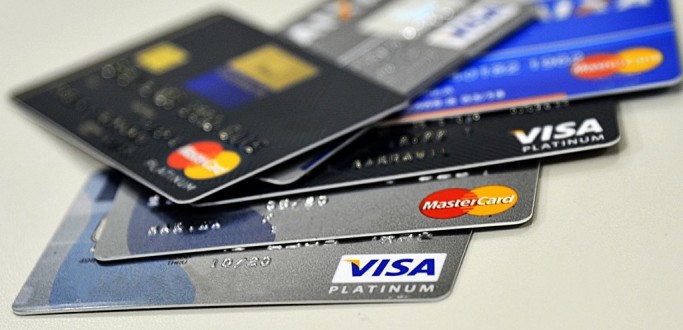 ENDIVIDAMENTO DAS FAM�LIAS ALCAN�A 66,5% EM MAIO