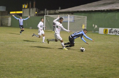 EMPATE COM GOSTO DE DERROTA NO ALDO DAPUZZO