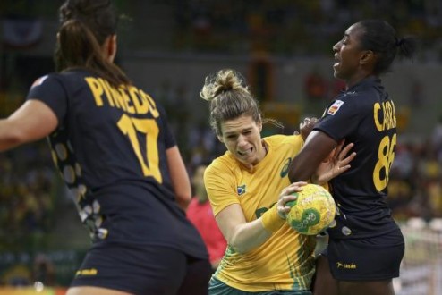 HANDEBOL FEMININO DO BRASIL PERDE INVENCIBILIDADE NA OLIMPADA
