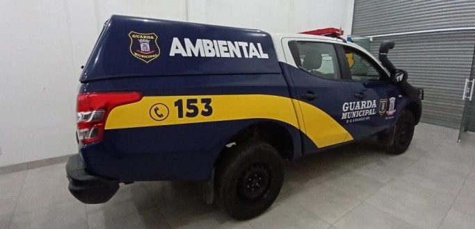 VIATURA DA GUARDA AMBIENTAL MUNICIPAL RECEBE PADRONIZAO