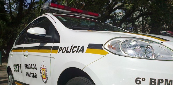HOMEM COM MANDADO DE PRISO EM ABERTO  LOCALIZADO POR POLICIAIS MILITARES