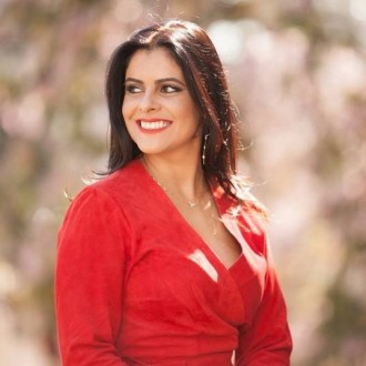 SHANA MLLER CANTA HOJE PARA COMEMORAR O DIA DAS MES NO PRAA RIO GRANDE SHOPPING (Show ser s 19h, aberto  comunidade e ter sesso de autgrafos a partir das 17h)