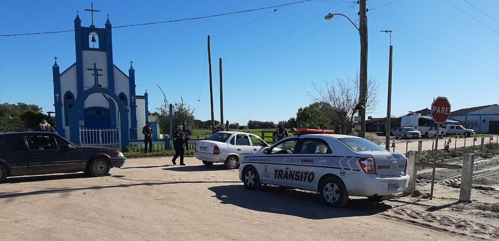 ILHA DOS MARINHEIROS RECEBEU BARREIRA SANITÁRIA NESTE DOMINGO