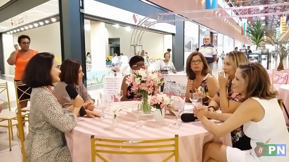 APRESENTAO DO PROGRAMA PALAVRA DE MULHER ABRIU MS DEDICADO AO PBLICO FEMININO NO SHOPPING PRAA RIO GRANDE