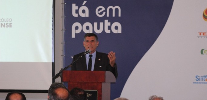 T� EM PAUTA RECEBE O GENERAL SANTOS CRUZ