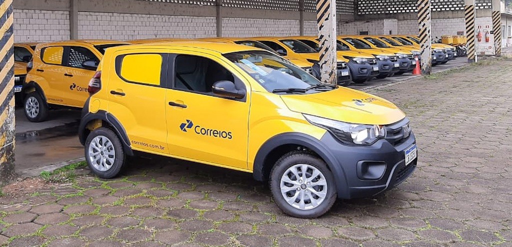 CORREIOS INVESTE EM FURGO COMPACTO PARA OTIMIZAR ENTREGAS