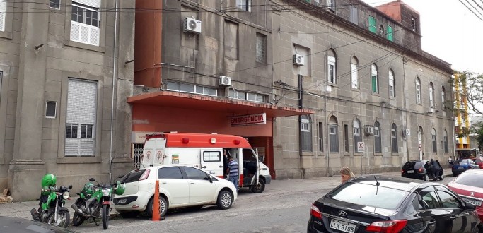 ENFERMARIA DA SANTA CASA N�O DEVER� RECEBER PACIENTES COM COVID AT� QUE SEJAM FEITAS ADEQUA��ES