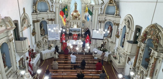 HOMENAGENS A S�O PEDRO S�O AFETADAS PELA PANDEMIA DO CORONAV�RUS