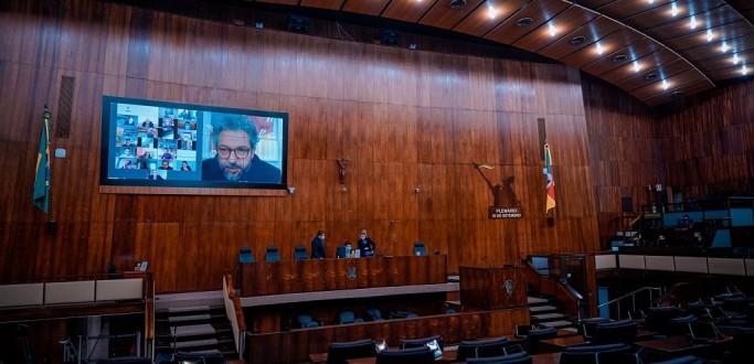 ASSEMBLEIA APROVA ALTERAO DO IPE SADE E CRIAO DO TRABALHAR-RS