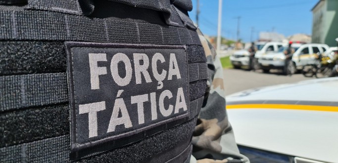 6 BPM CUMPRE TRS MANDADOS DE PRISO EM RIO GRANDE