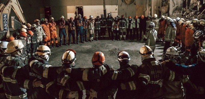 EQUIPES ENCONTRAM SEGUNDO CORPO SOB ESCOMBROS DO PR�DIO DA SSP