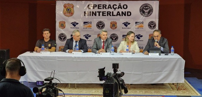 COLETIVA DETALHA OPERAO HINTERLAND DESENCADEADA PELA PF E RF NESTA QUINTA-FEIRA