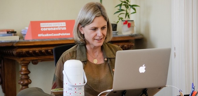 PREFEITA E VICE RE�NEM-SE COM SECRETARIADO PARA ENCERRAMENTO DA GEST�O