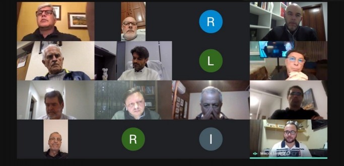 EMPRES�RIOS E ENTIDADES CONVERSAM COM HOSPITAIS E ANUNCIAM MAIS R$ 400 MIL PARA A SANTA CASA