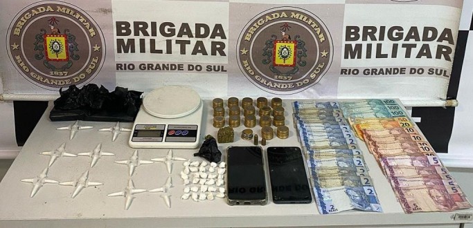 FORA TTICA DO 6 BPM PRENDE HOMEM POR TRFICO, NO BAIRRO COHAB II