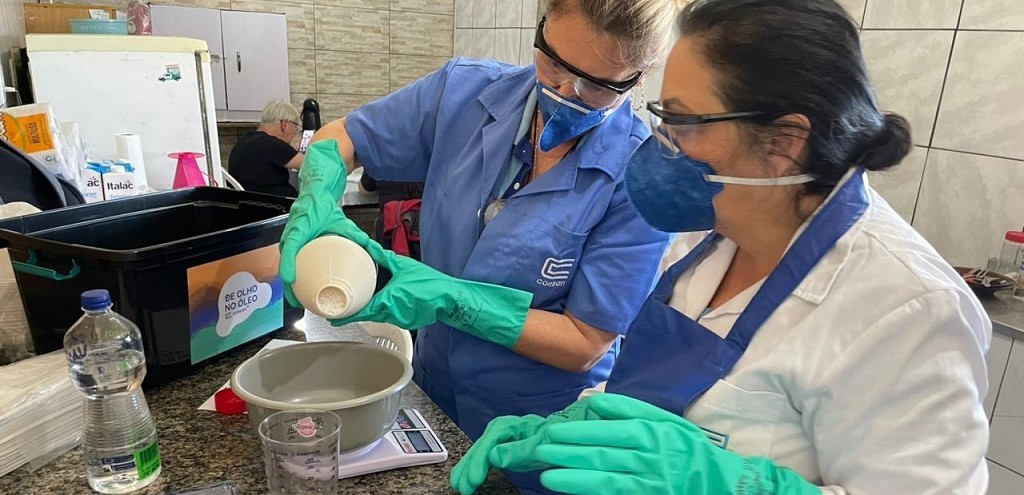 OFICINA DA CORSAN INSPIRA LDER COMUNITRIA A TRANSFORMAR DESCARTE DE RESDUO EM AO SUSTENTVEL